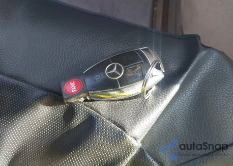 2008 Mercedes-Benz C 300 Luxury 4Matic/Sport 4Matic from USA, damaged, VIN WDDGF81X88F111532